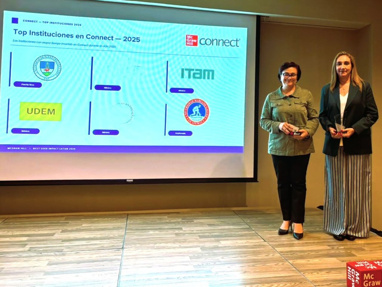 Entrega del reconocimiento McGraw Hill Best User Impact 2026 al ITAM Entrega del reconocimiento McGraw Hill Best User Impact 2026 al ITAM