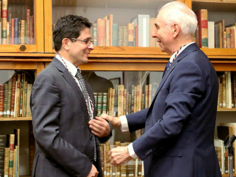 Nombran al Dr. Juan Carlos Mansur como Académico de Número Nombran al Dr. Juan Carlos Mansur como Académico de Número