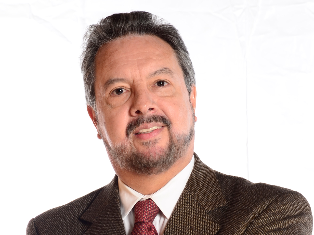 El Dr. Víctor Manuel Guerrero Guzmán nombrado director de la Maestría en Administración de Riesgos El Dr. Víctor Manuel Guerrero Guzmán nombrado director de la Maestría en Administración de Riesgos